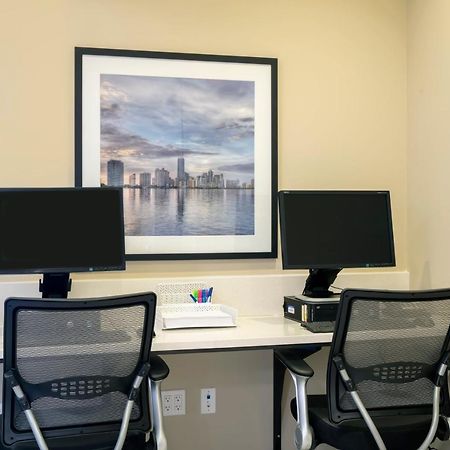 Candlewood Suites - Miami Exec Airport - Kendall By Ihg Country Walk Kültér fotó