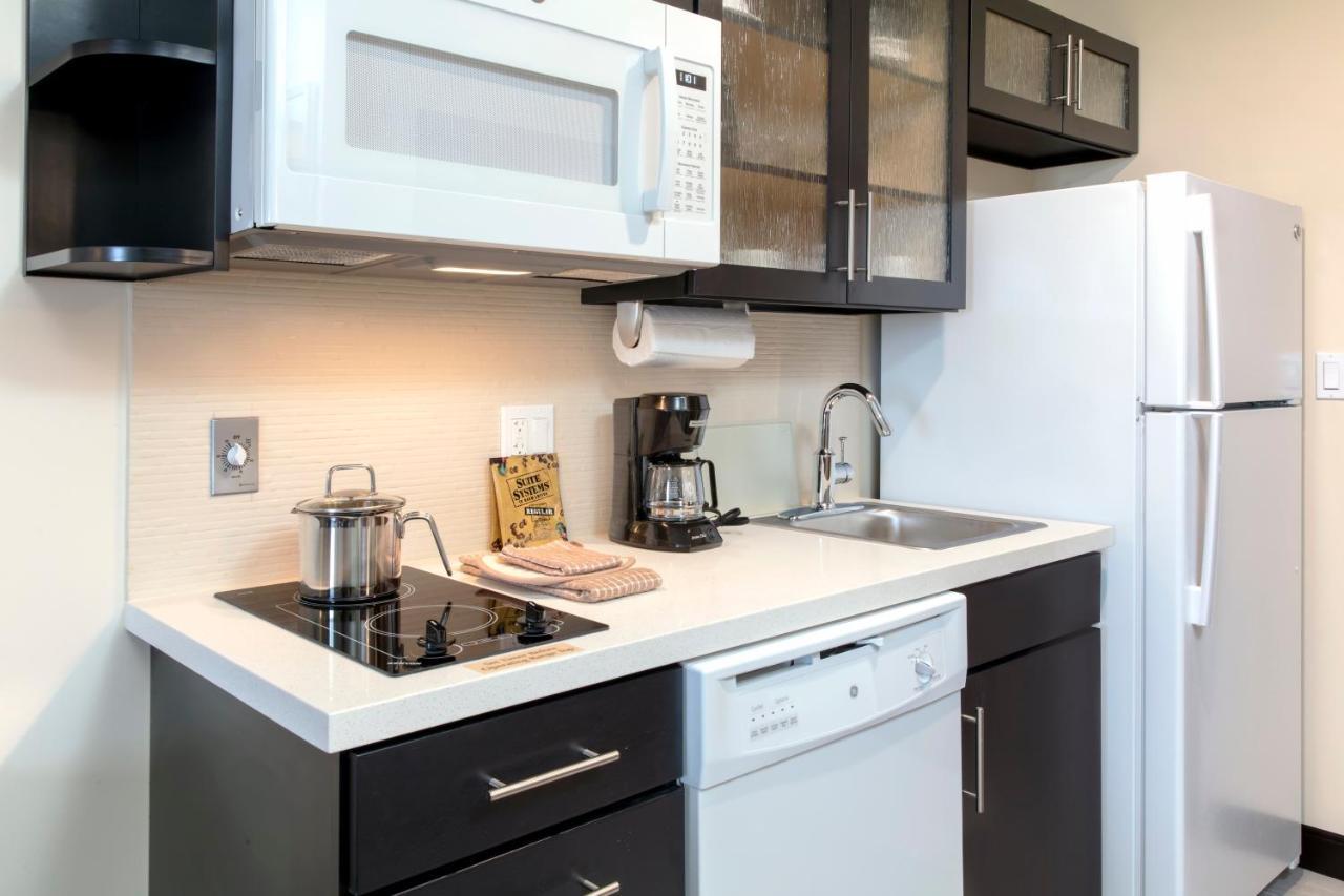 Candlewood Suites - Miami Exec Airport - Kendall By Ihg Country Walk Kültér fotó